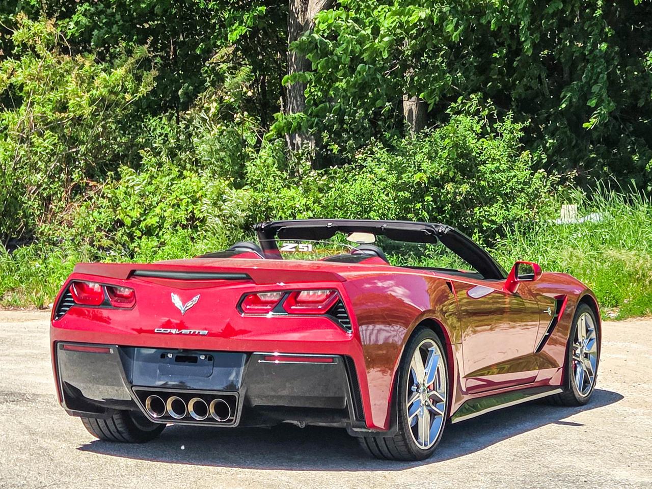 2015 Chevrolet Corvette Z51 2LT Photo