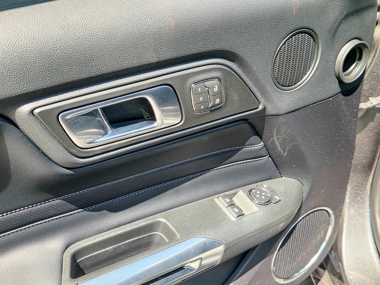 2019 Ford Mustang GT Premium Photo