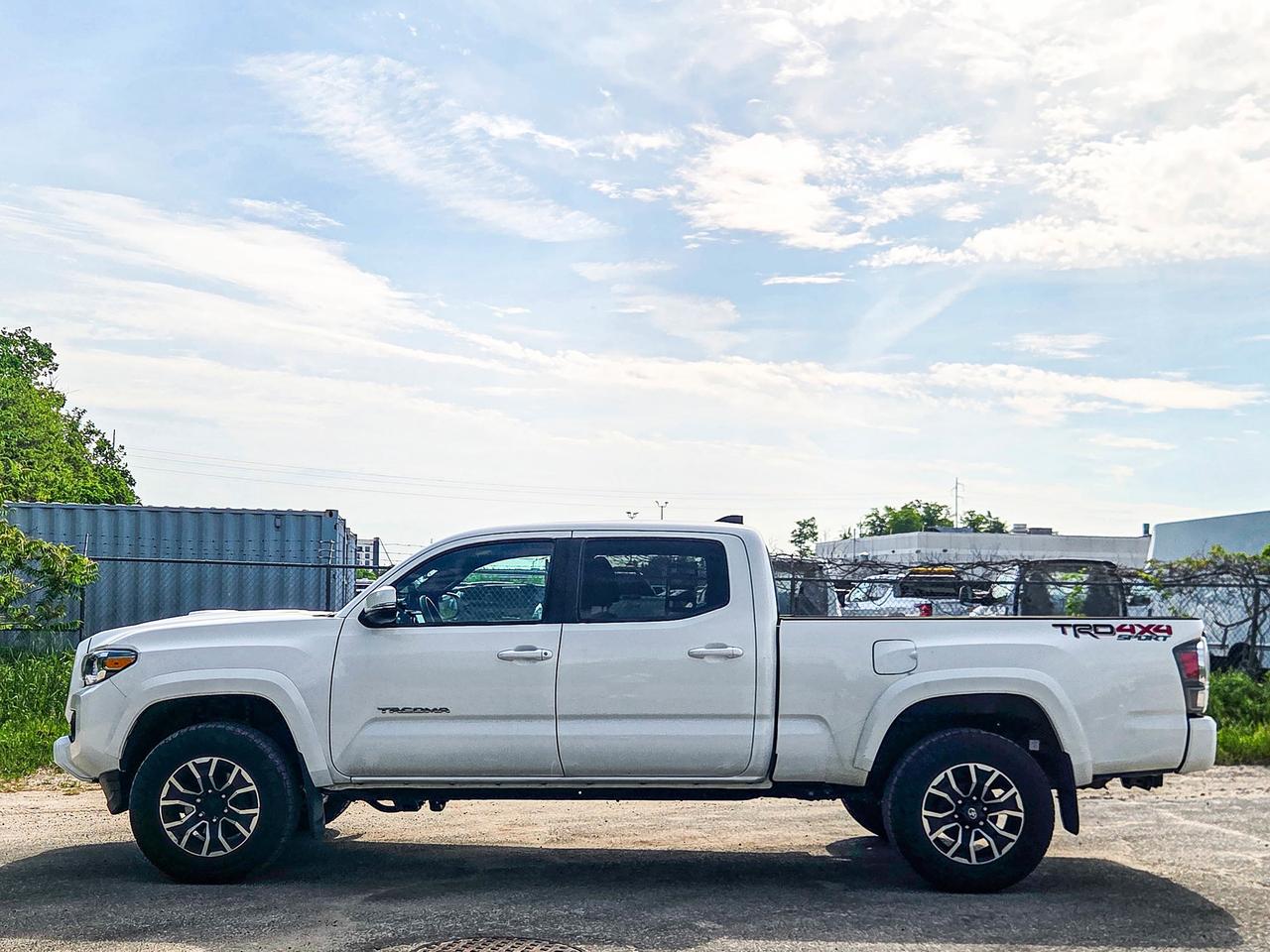 2023 Toyota Tacoma 4WD DBL AT Photo