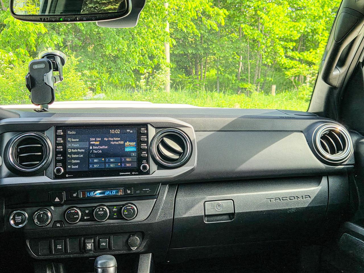 2023 Toyota Tacoma 4WD DBL AT Photo