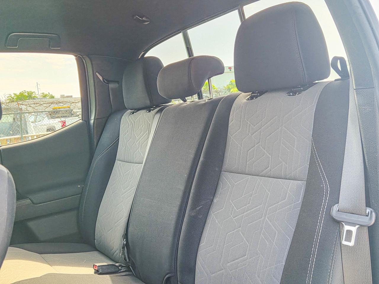 2023 Toyota Tacoma 4WD DBL AT Photo