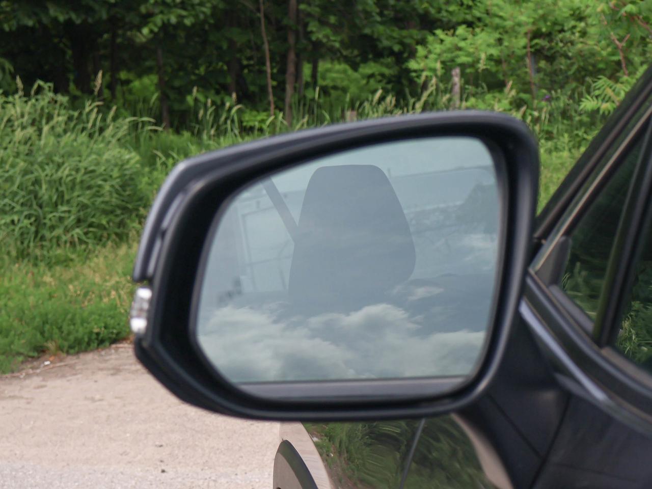 2024 Toyota RAV4 LE Photo