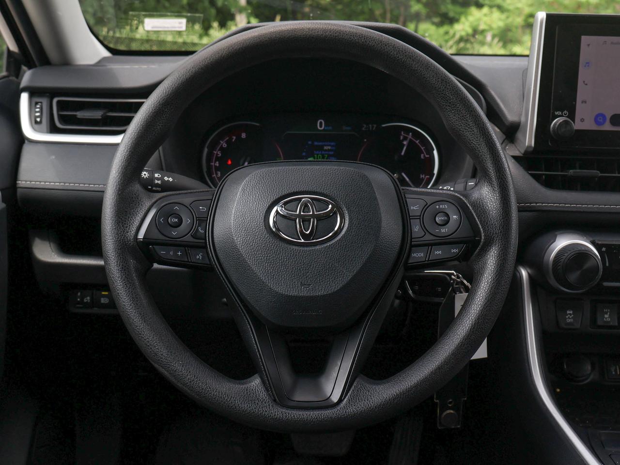 2024 Toyota RAV4 LE Photo