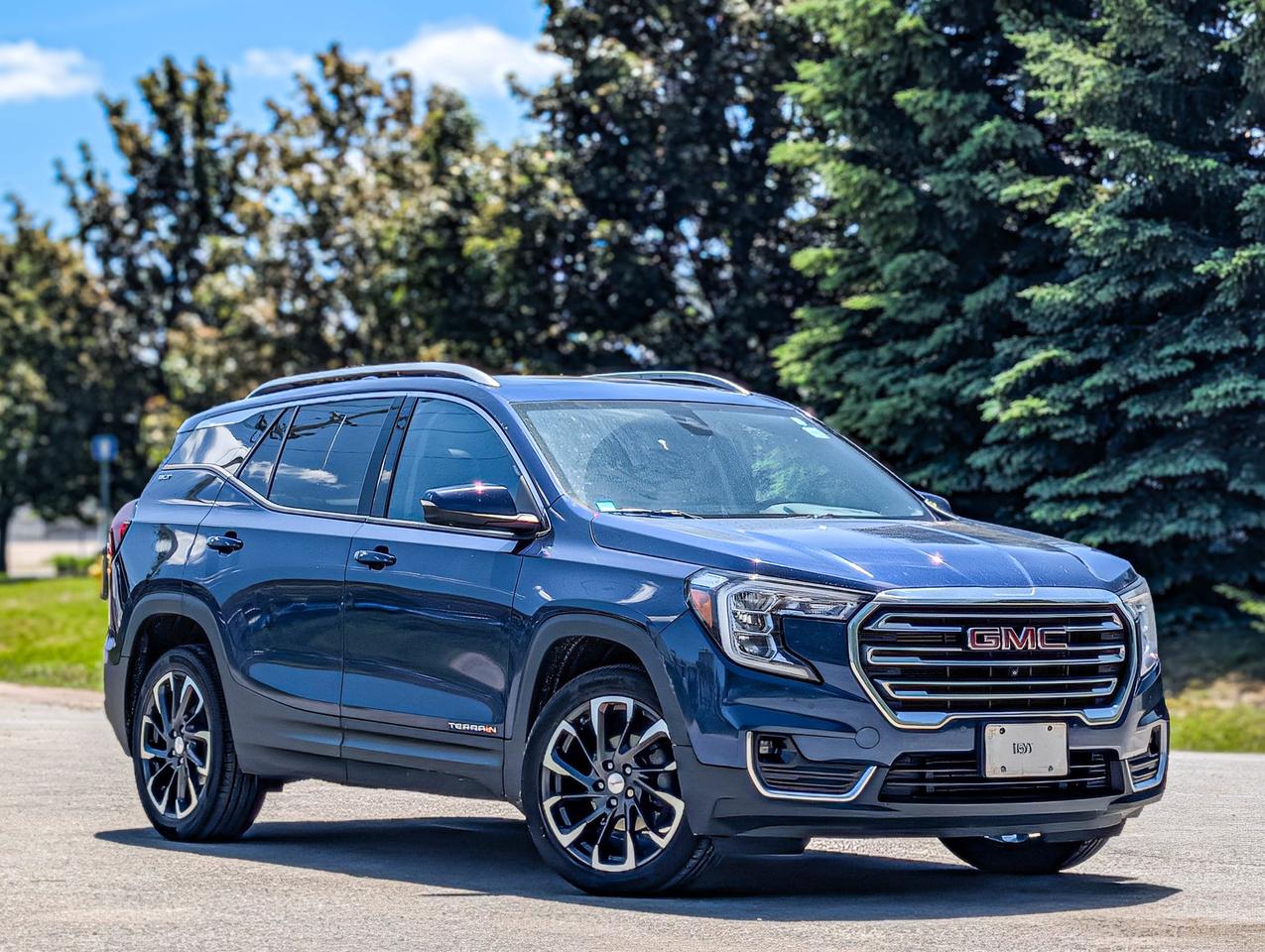 2022 GMC Terrain SLT Photo