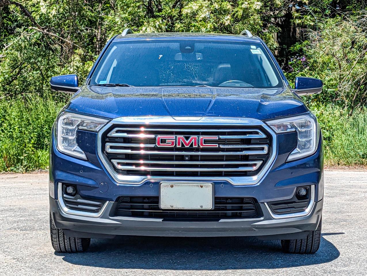 2022 GMC Terrain SLT Photo3