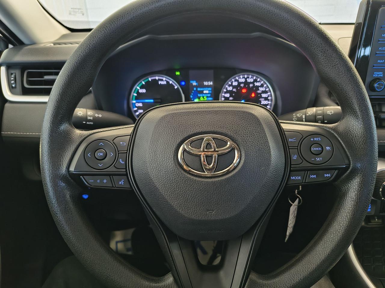 2022 Toyota RAV4 Hybrid LE Photo0
