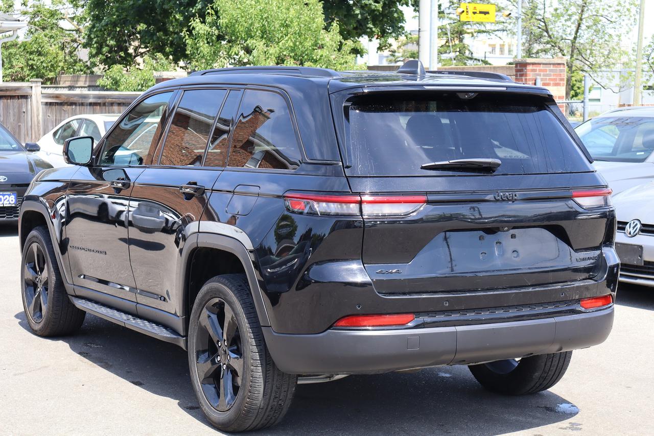 2024 Jeep Grand Cherokee LIMITED 4X4 Photo