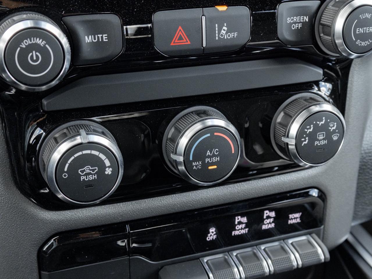 2026 RAM 1500 Express Photo