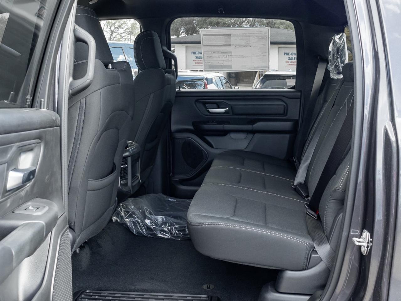 2026 RAM 1500 Express Photo