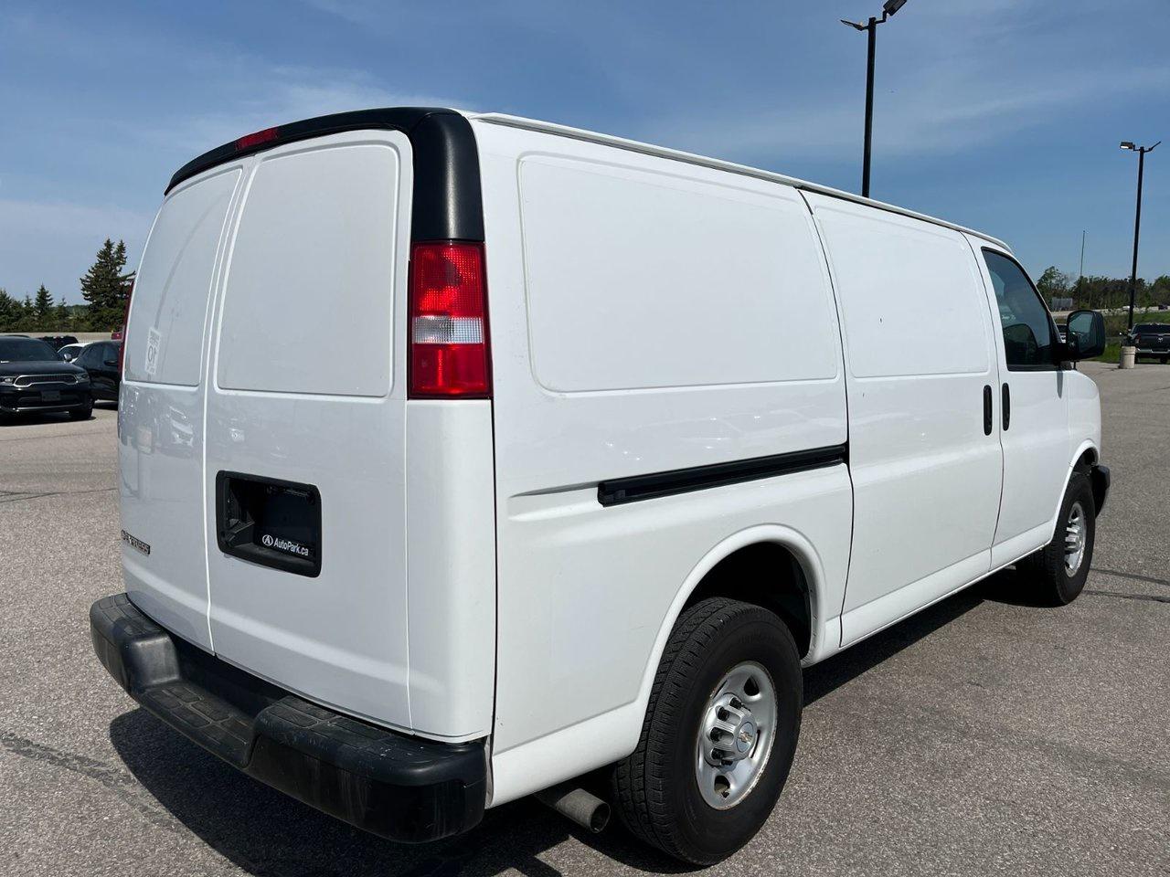 2021 Chevrolet Express Cargo Van RWD 2500 135' WB Photo