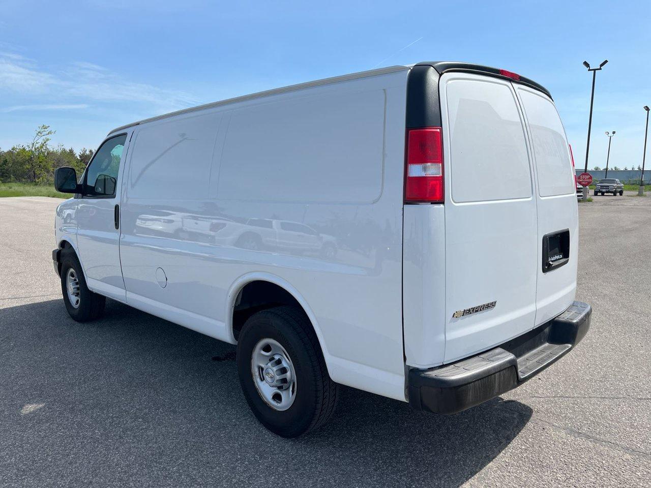 2021 Chevrolet Express Cargo Van RWD 2500 135' WB Photo