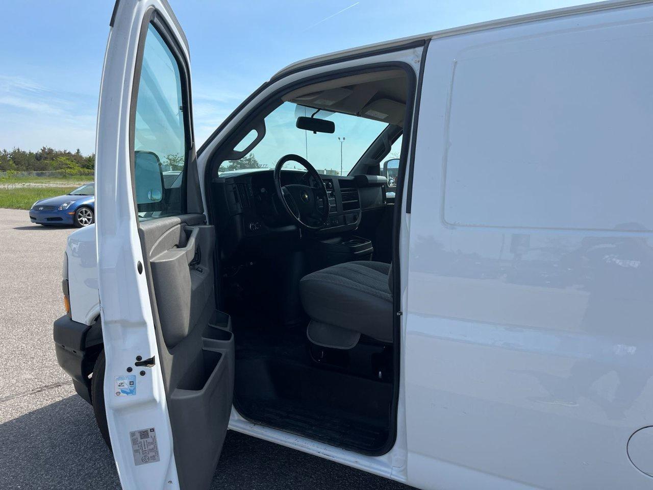 2021 Chevrolet Express Cargo Van RWD 2500 135' WB Photo