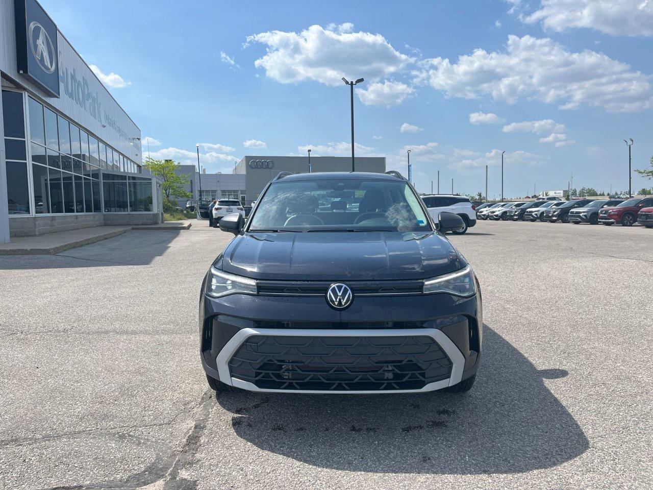 2025 Volkswagen Taos Trendline 4Motion Photo