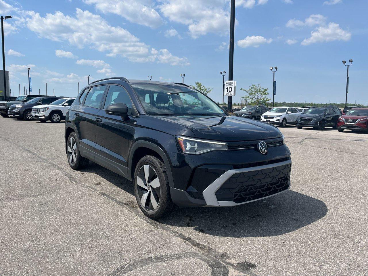 2025 Volkswagen Taos Trendline 4Motion Photo