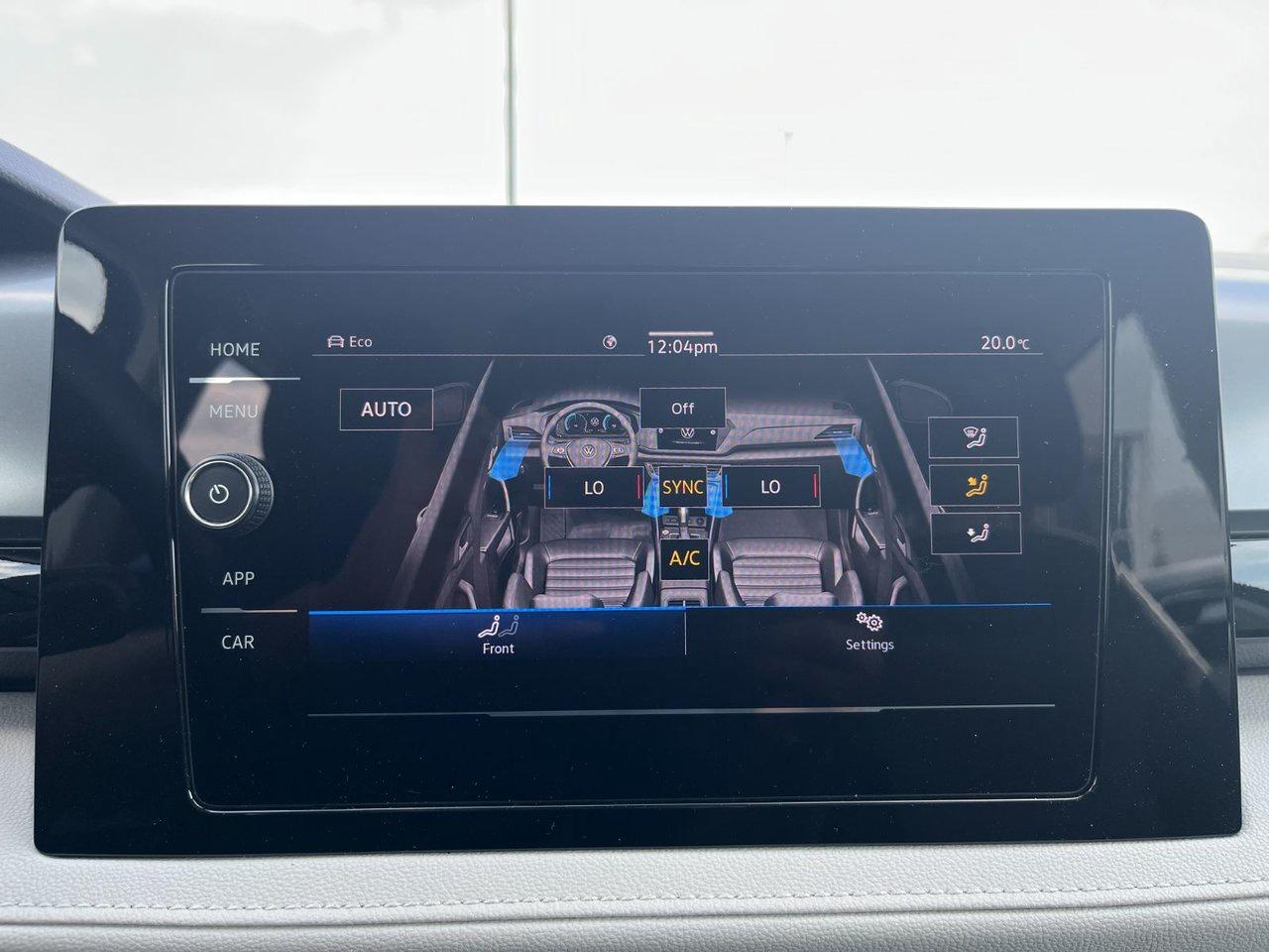 2025 Volkswagen Taos Trendline 4Motion Photo