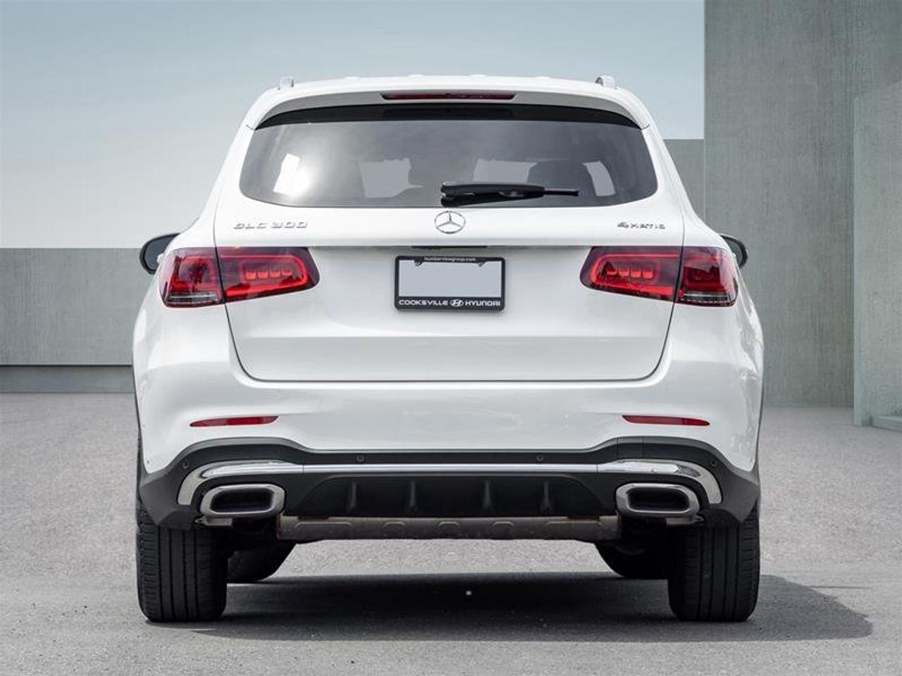 2022 Mercedes-Benz GLC300 4MATIC SUV Photo