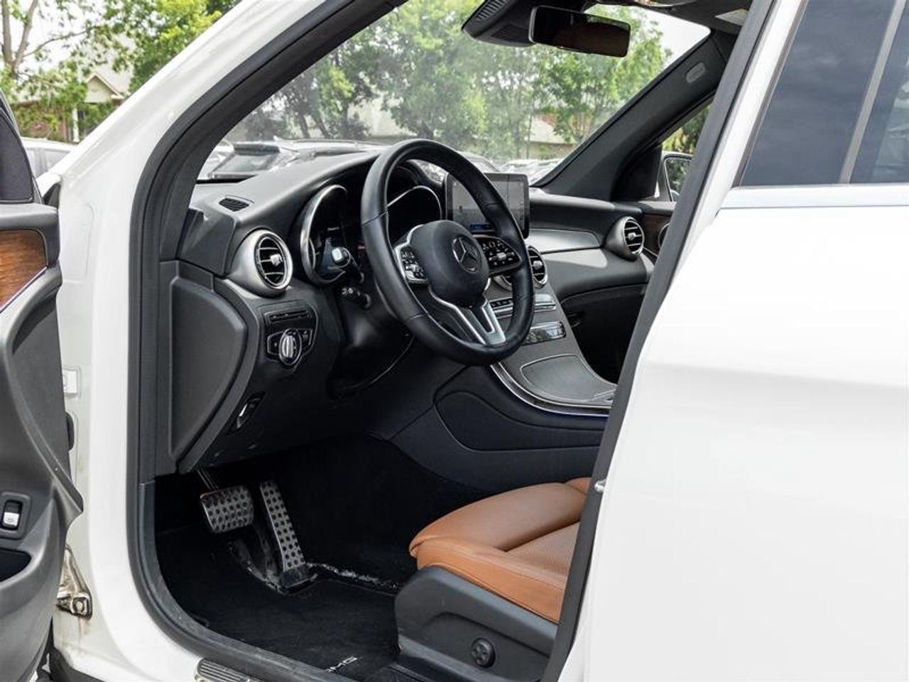 2022 Mercedes-Benz GLC300 4MATIC SUV Photo