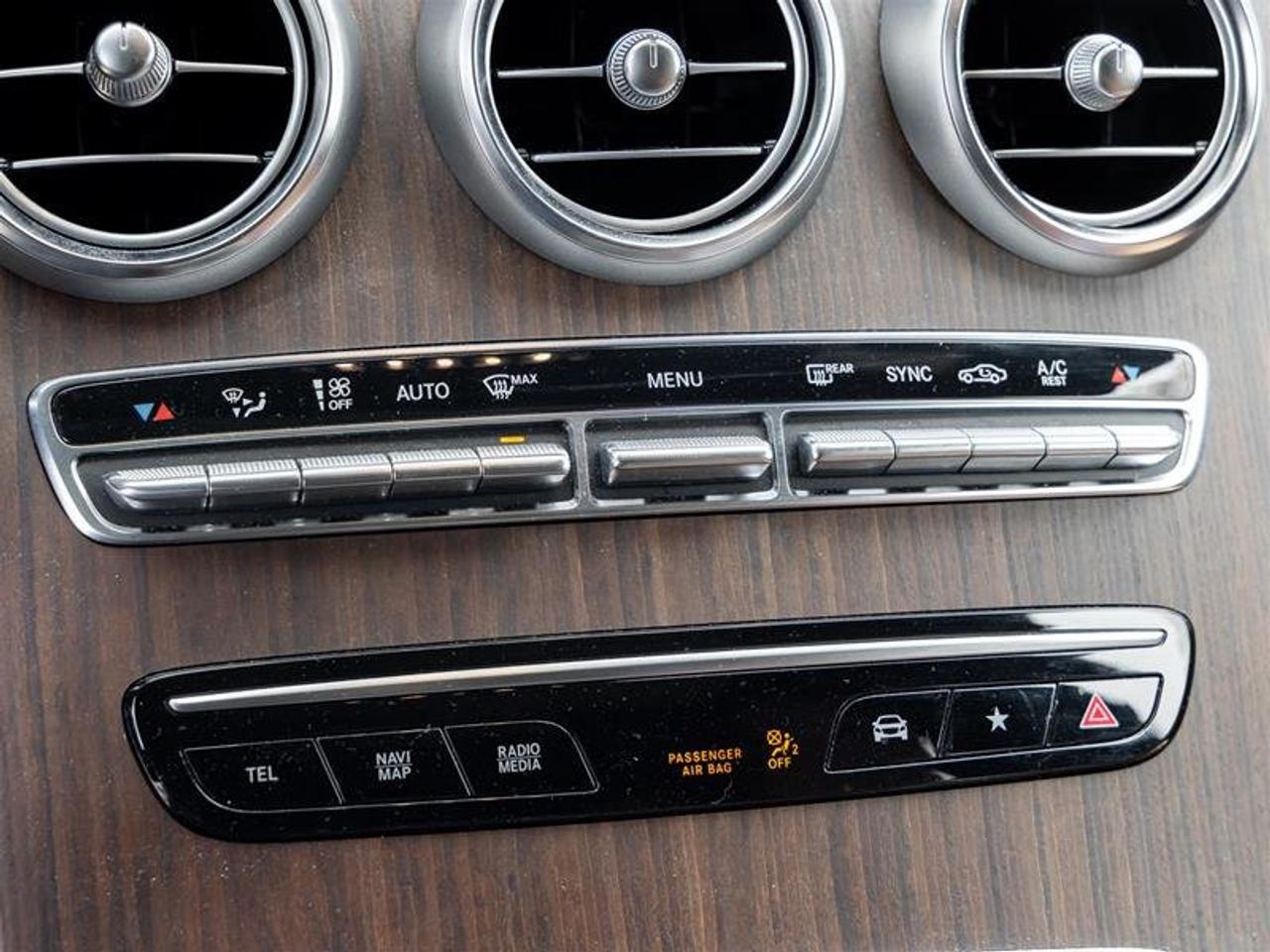 2022 Mercedes-Benz GLC300 4MATIC SUV Photo