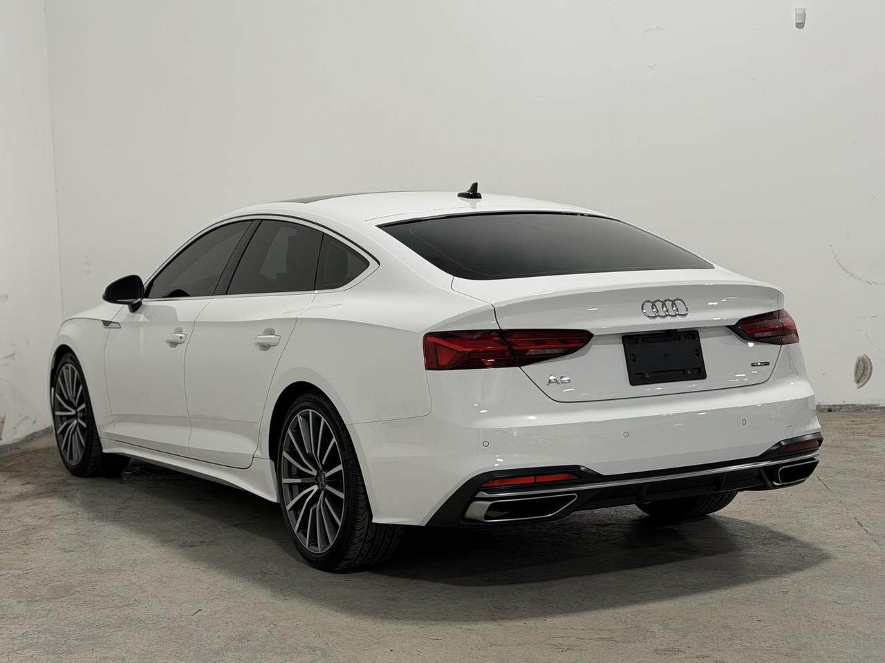 2023 Audi A5 LEATHER | SUNROOF | CARPLAY Photo