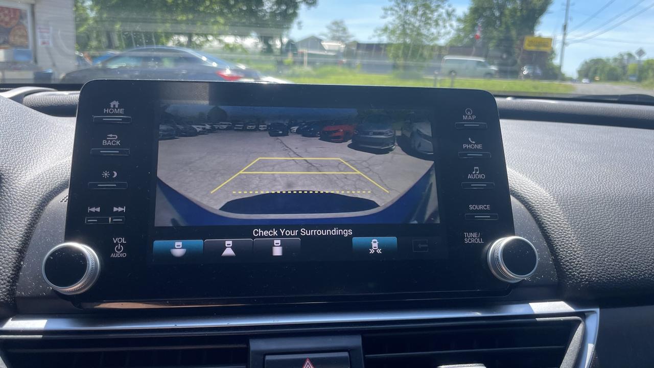2018 Honda Accord Touring Photo