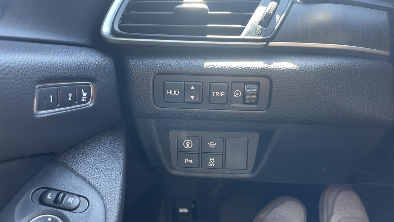 2018 Honda Accord Touring Photo