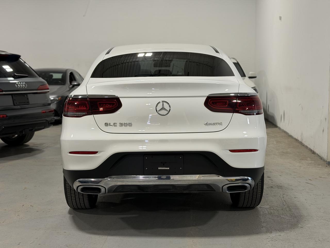 2023 Mercedes-Benz GLC-Class GLC 300 4MATIC Coupe Photo3