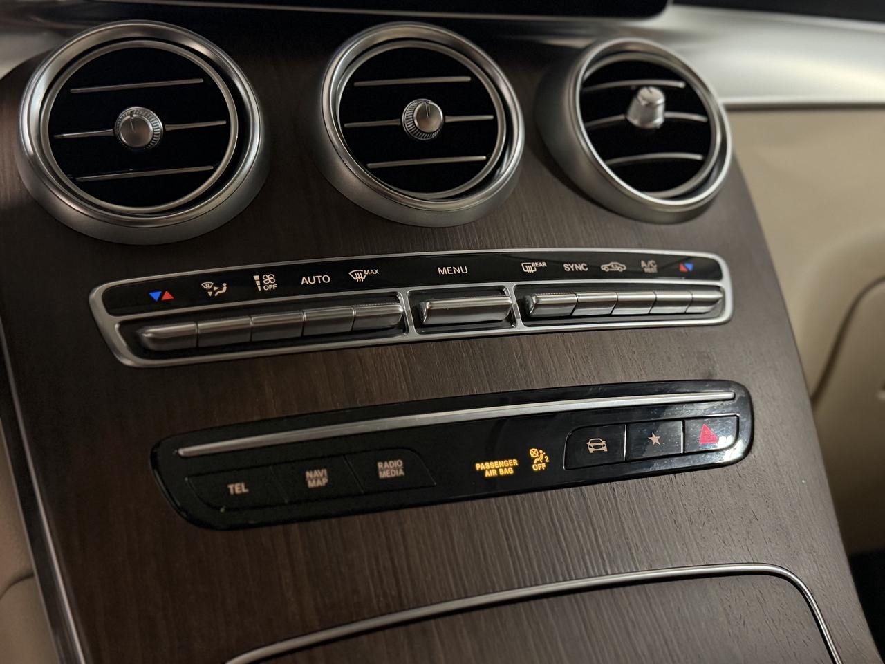 2023 Mercedes-Benz GLC-Class GLC 300 4MATIC Coupe Photo