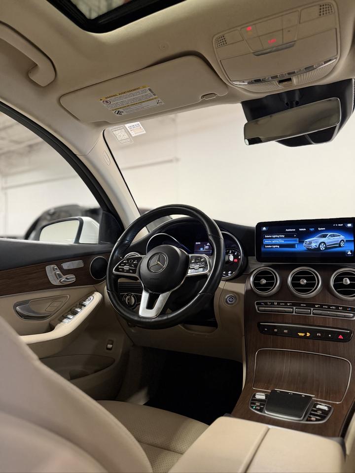 2023 Mercedes-Benz GLC-Class GLC 300 4MATIC Coupe Photo
