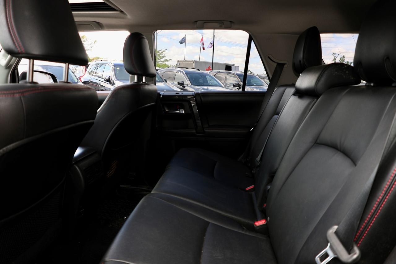 2016 Toyota 4Runner SR5 - AS-IS|LEATHER|SUNROOF|NAVI|CAMERA Photo