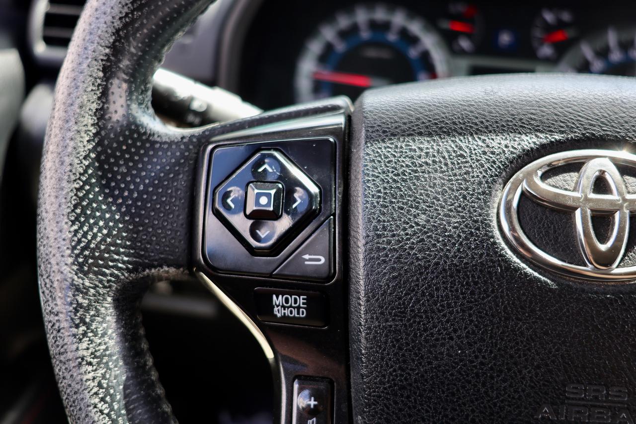 2016 Toyota 4Runner SR5 - AS-IS|LEATHER|SUNROOF|NAVI|CAMERA Photo