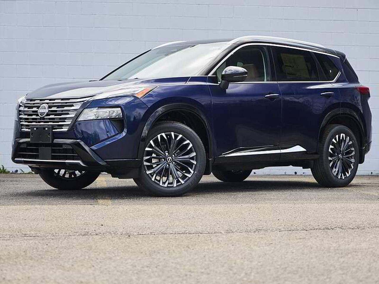 Used 2026 Nissan Rogue Platinum Luxury AWD Carplay R/Starter for sale in Concord, ON