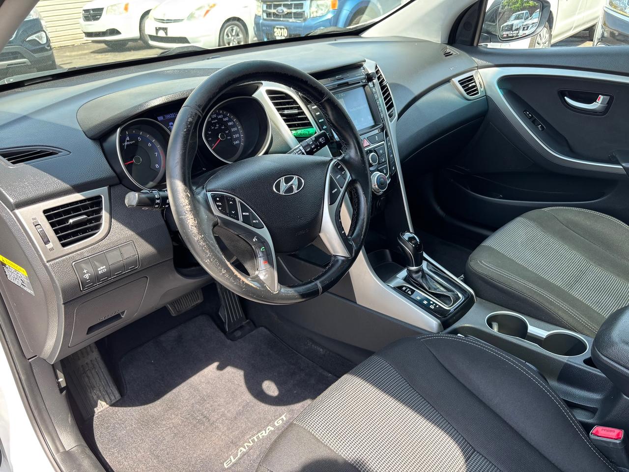 2017 Hyundai Elantra GT GLS Tech Photo