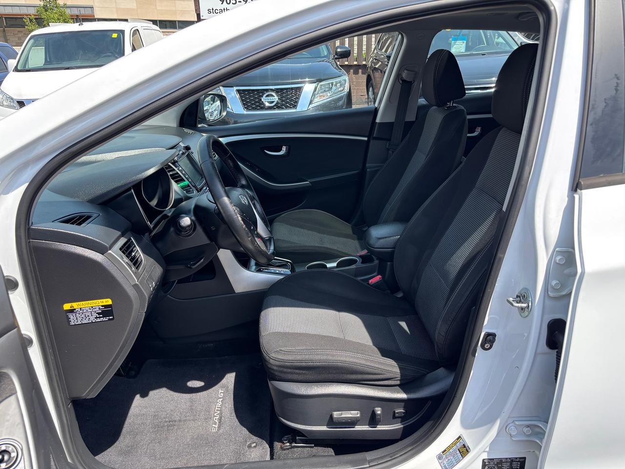 2017 Hyundai Elantra GT GLS Tech Photo