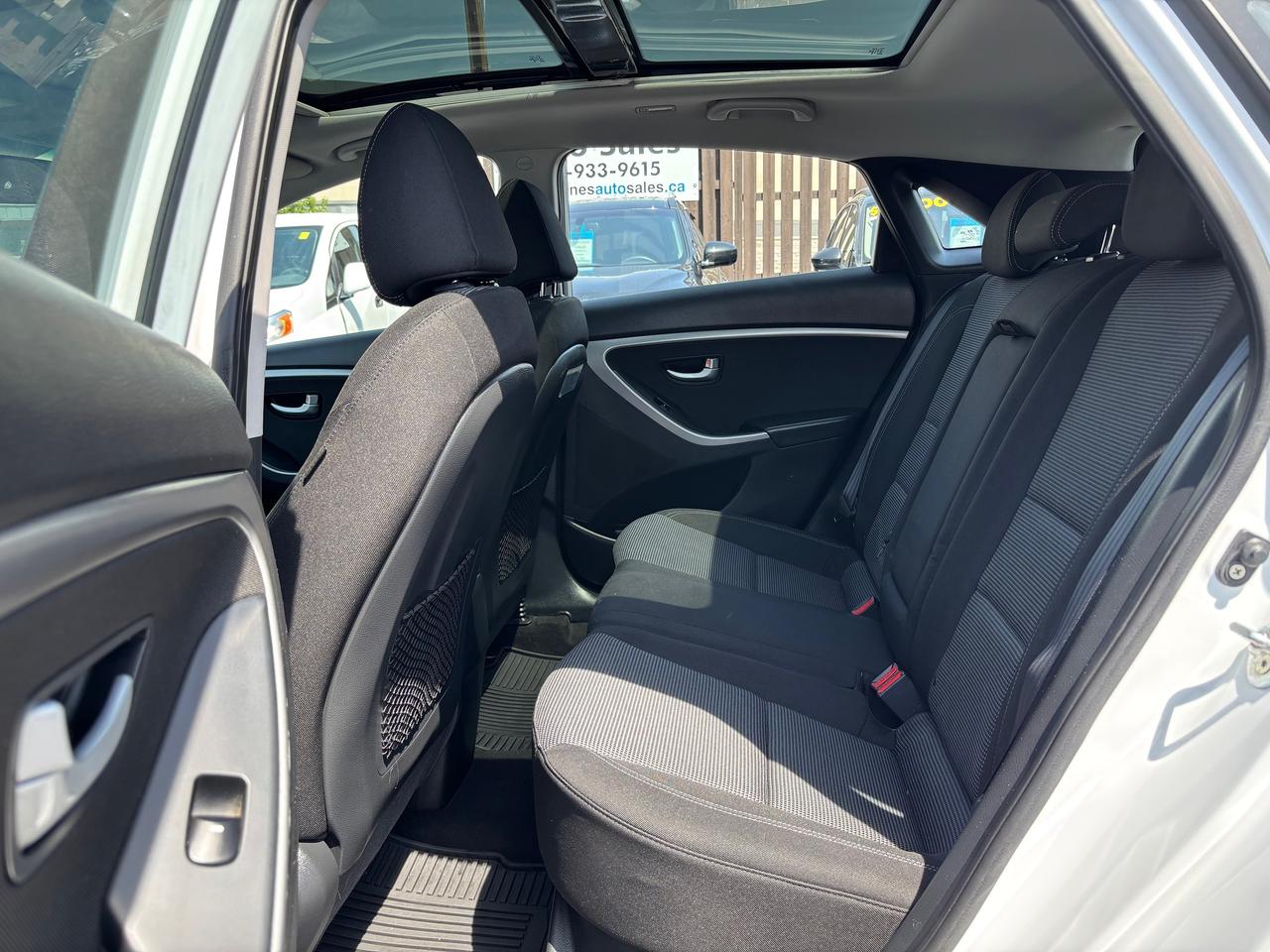 2017 Hyundai Elantra GT GLS Tech Photo