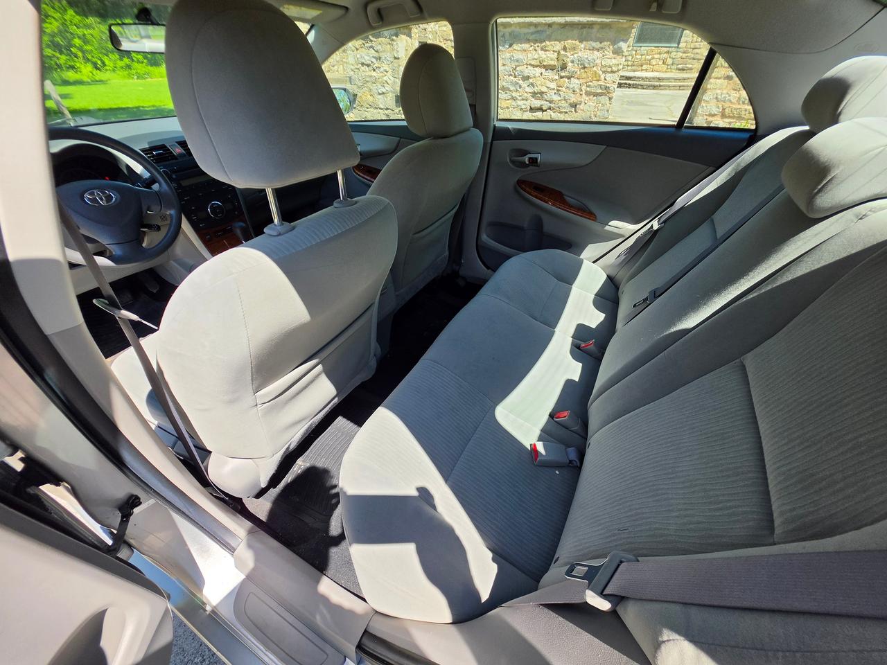 2010 Toyota Corolla Base Photo