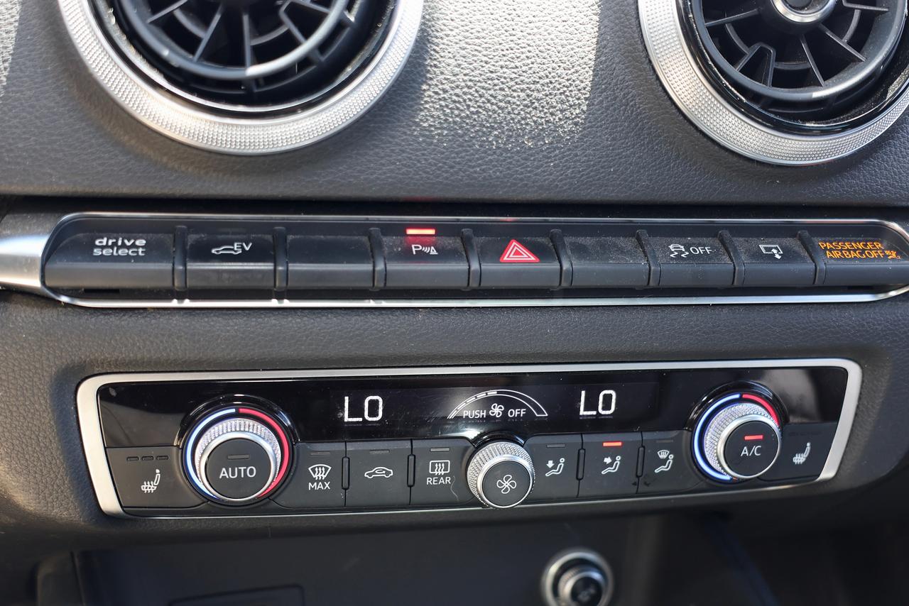 2017 Audi A3 E-Tron Technik - AS-IS|SUNROOF|NAVI|CAMERA Photo