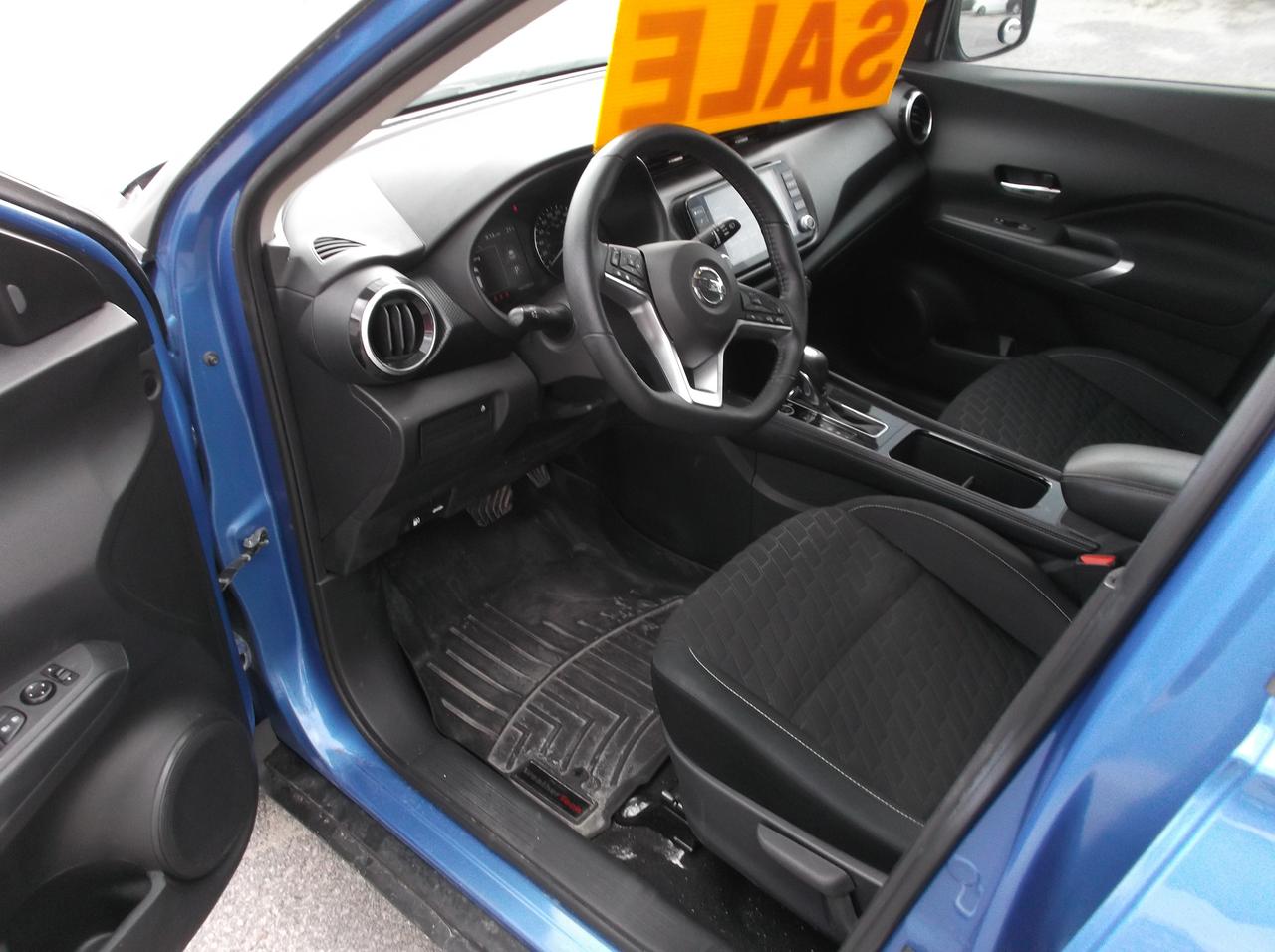 2021 Nissan Kicks SV Photo