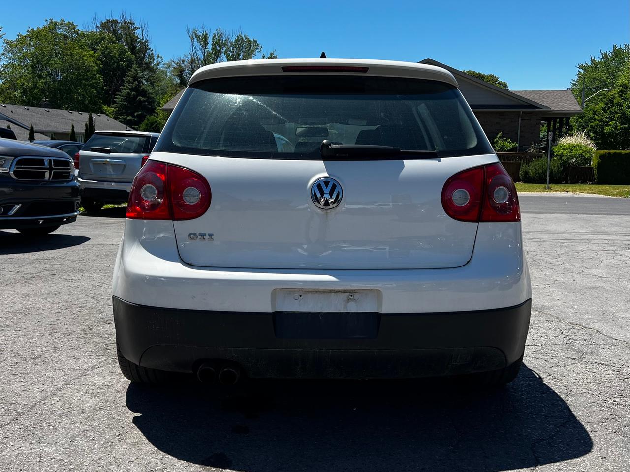 2009 Volkswagen GTI 4dr HB DSG Photo