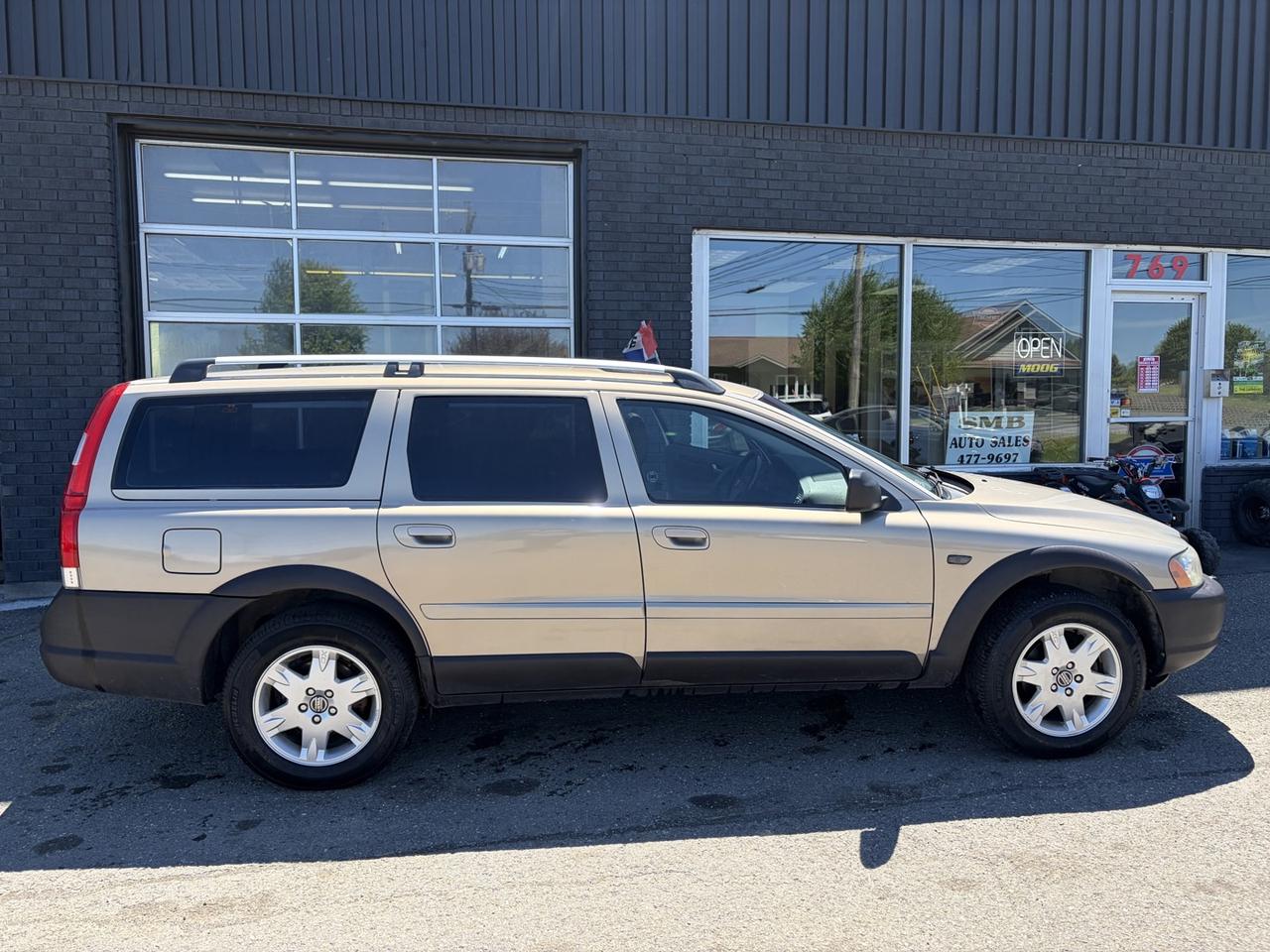2005 Volvo XC70 CROSS COUNTRY - Photo #1