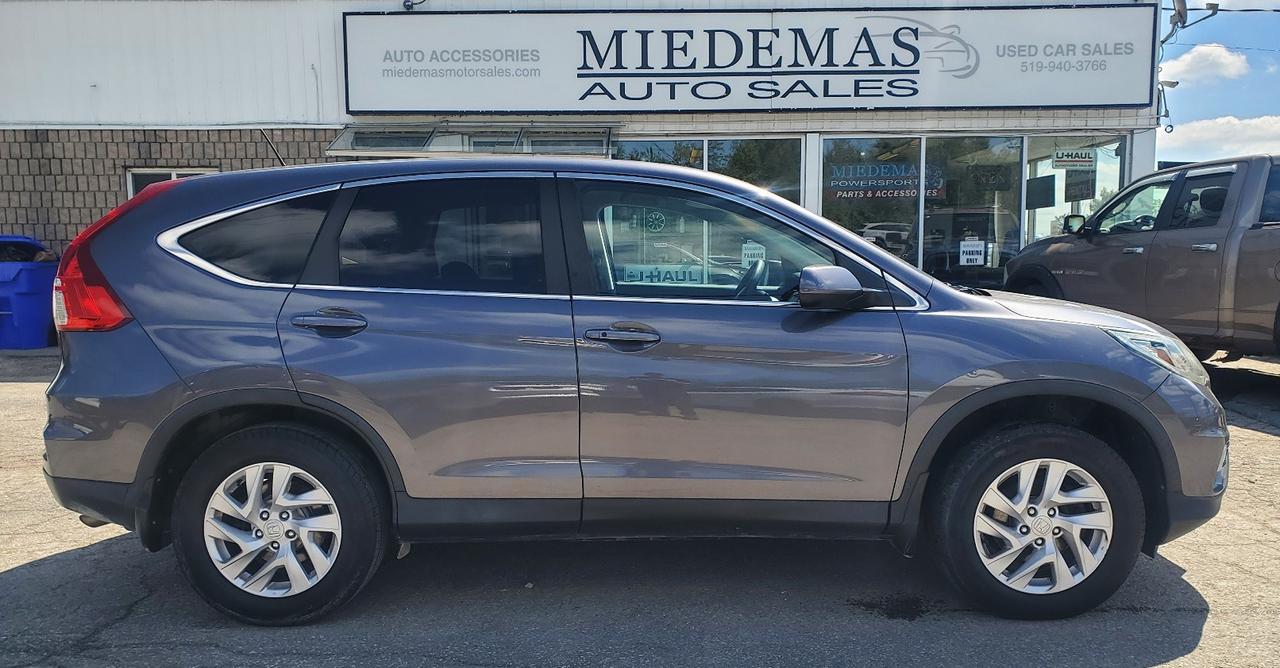 2016 Honda CR-V SE Photo
