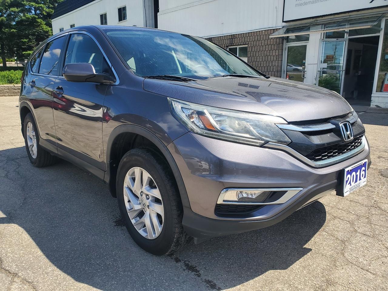 2016 Honda CR-V SE Photo