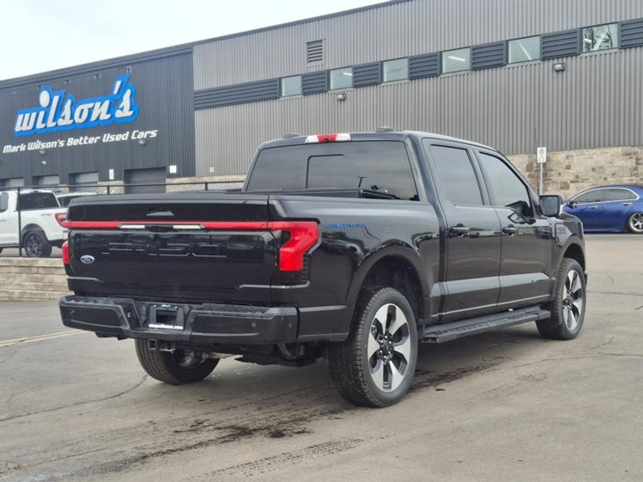 2022 Ford F-150 Lightning Platinum 4X4 | Extended Range | Leather | Sunroof | Nav | 360 Camera | Cooled + Heated Seats & More! Photo
