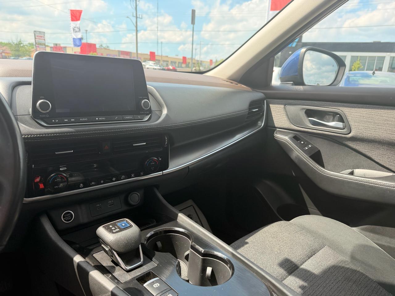 2021 Nissan Rogue SV | PANO ROOF Photo