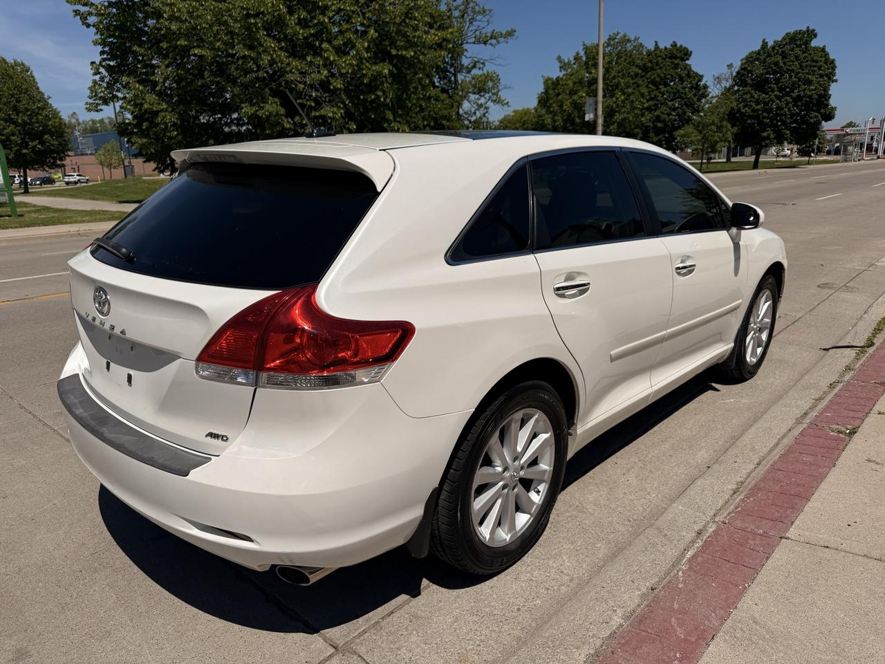 2011 Toyota Venza 4DR WGN AWD Photo