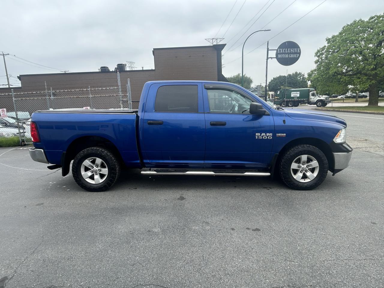 2014 RAM 1500 ST - Photo #4