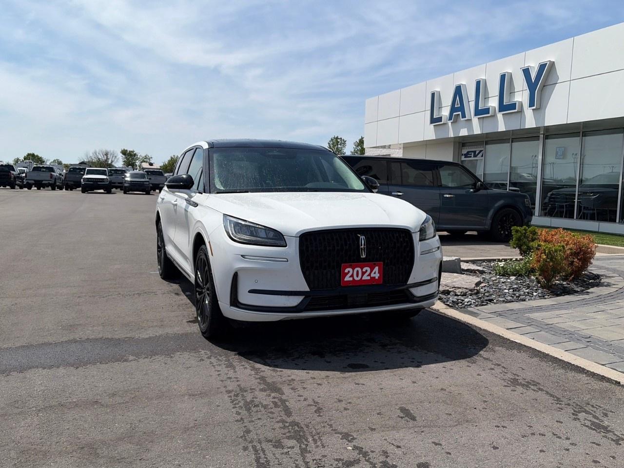 Used 2024 Lincoln Corsair Premiere AWD for sale in Tilbury, ON