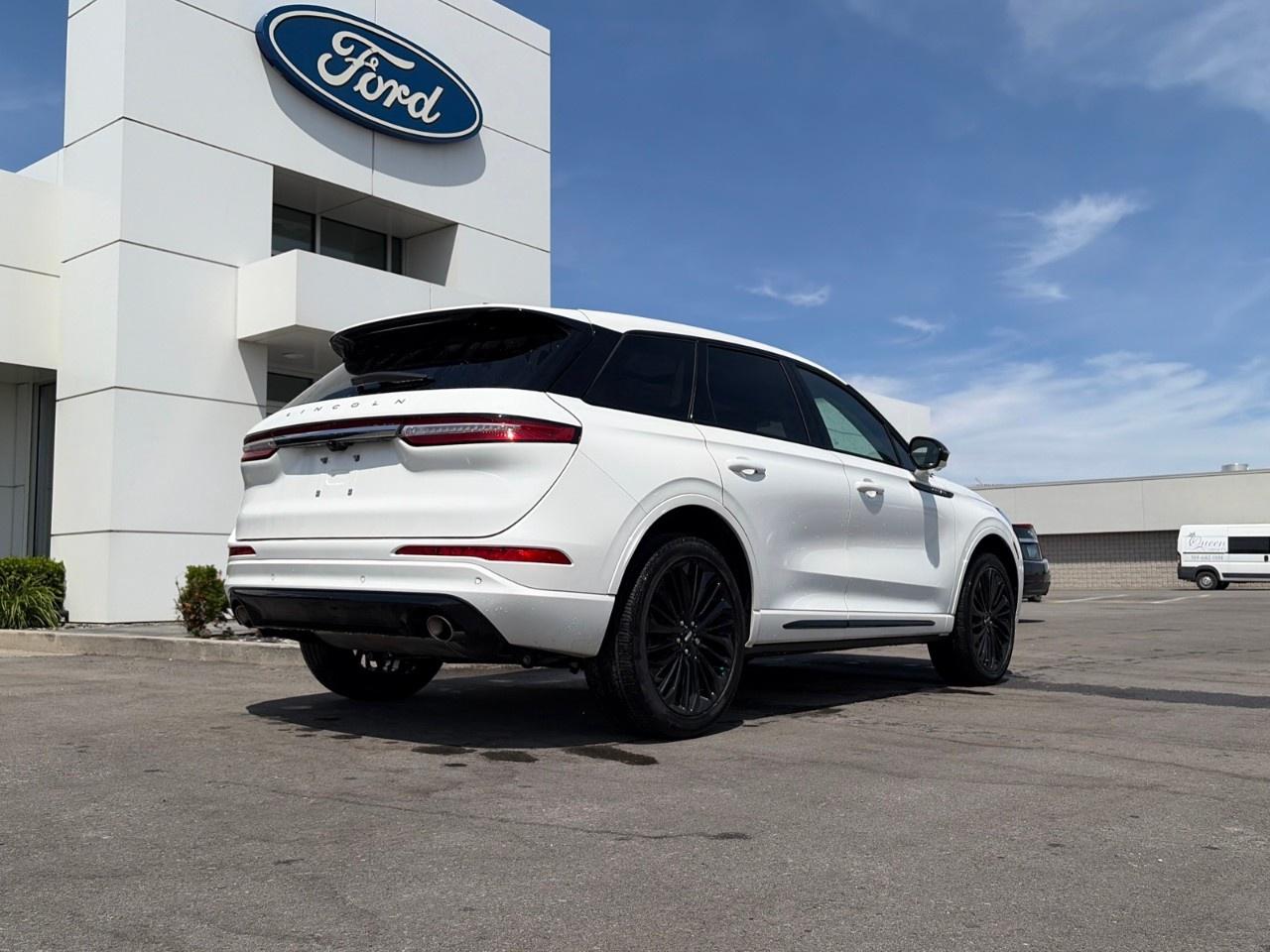 2024 Lincoln Corsair Premiere AWD Photo