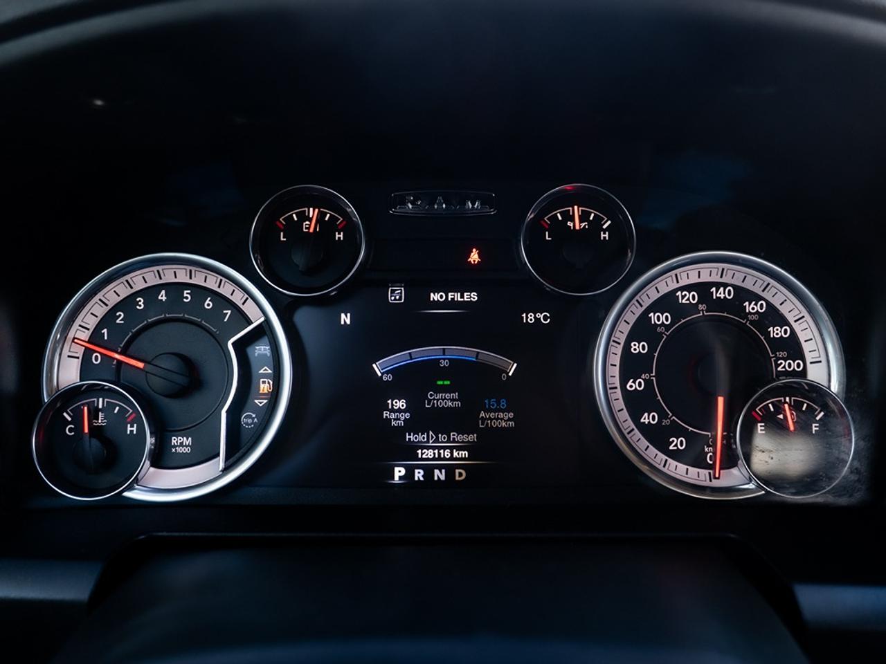2021 RAM 1500 Classic Express 4x4 Crew Cab Photo38