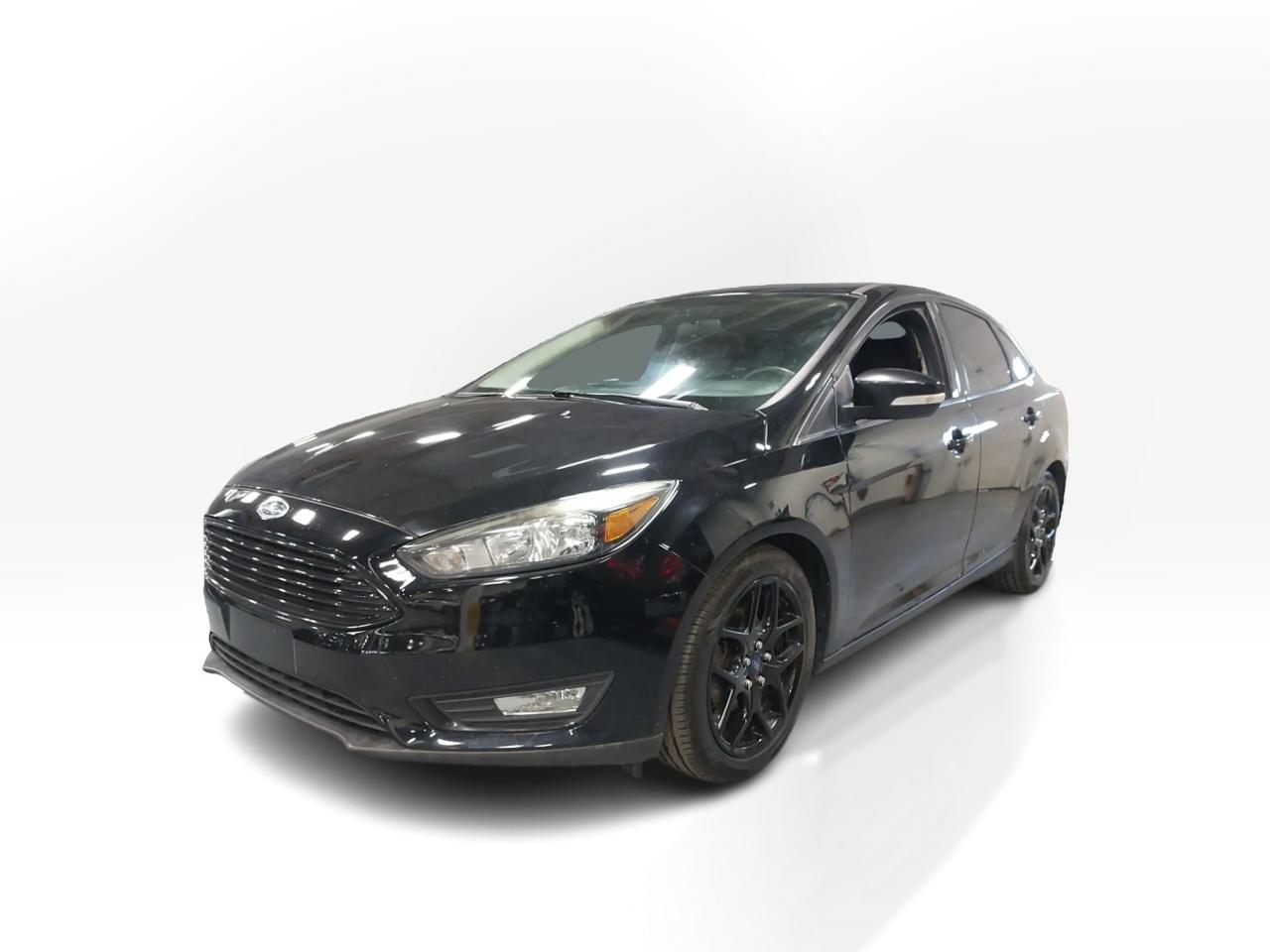 2018 Ford Focus SEL Sedan - Photo #1