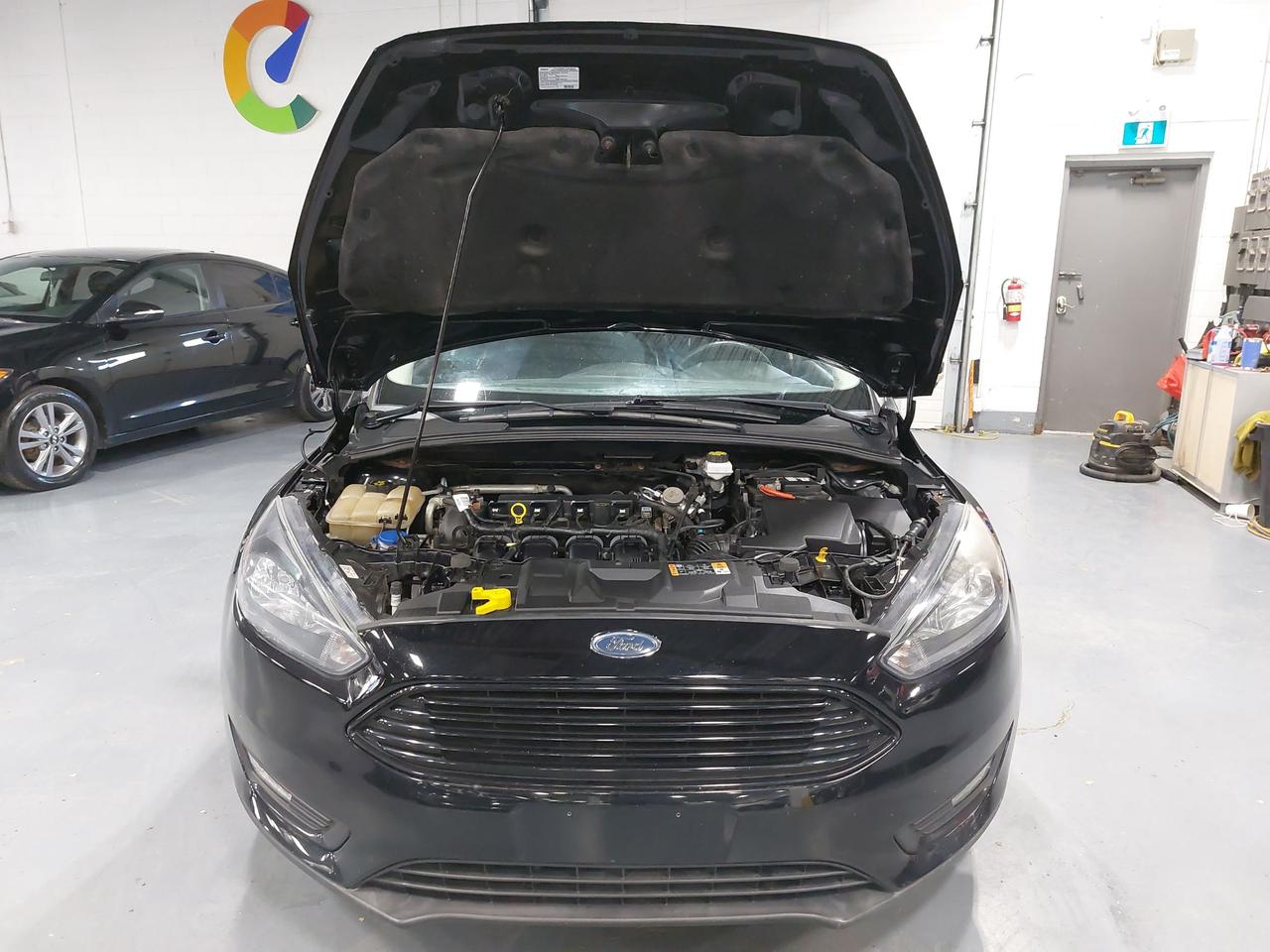 2018 Ford Focus SEL Sedan Photo
